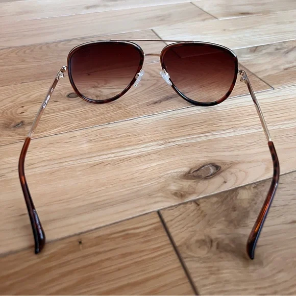 Quay Australia Tortoise and Gold Sunglasses - Picture 4 of 9